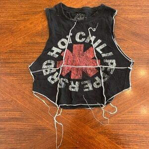 Black Graphic Crop Top